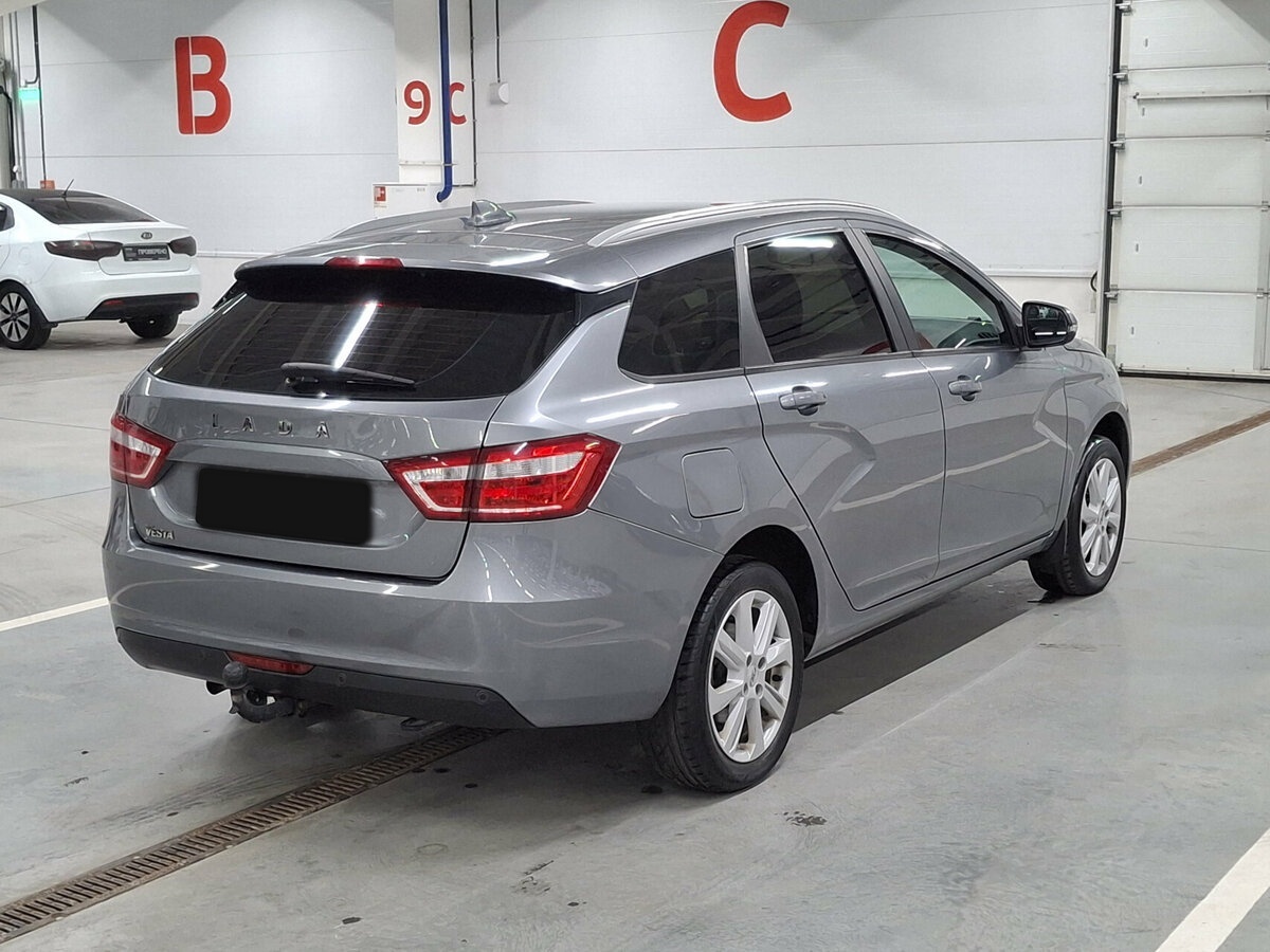 Lada (ВАЗ) Vesta с пробегом — 2021 год. Фото: #4