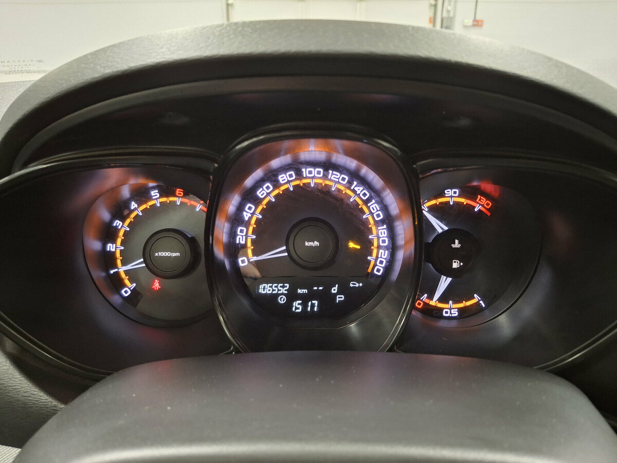 Lada (ВАЗ) Vesta с пробегом — 2021 год. Фото: #11