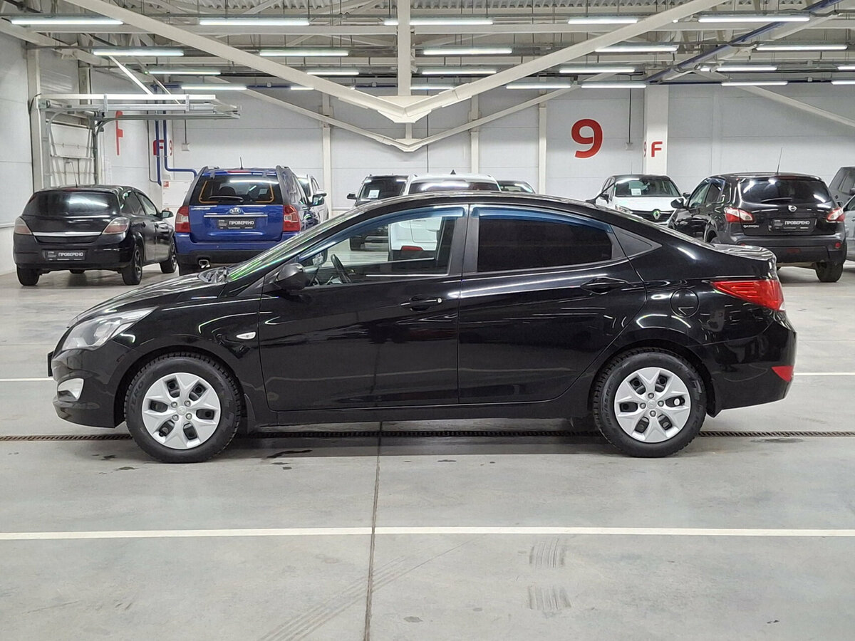 Hyundai Solaris с пробегом — 2016 год. Фото: #7