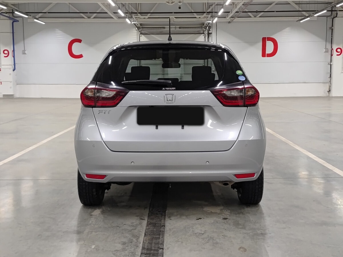 Honda Fit с пробегом — 2020 год. Фото: #5